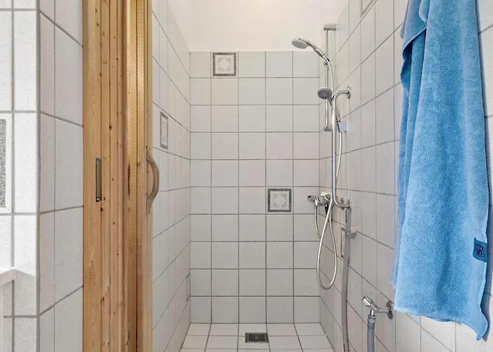 펜션 Four-bedroom In Hvide Sande Bjerregård